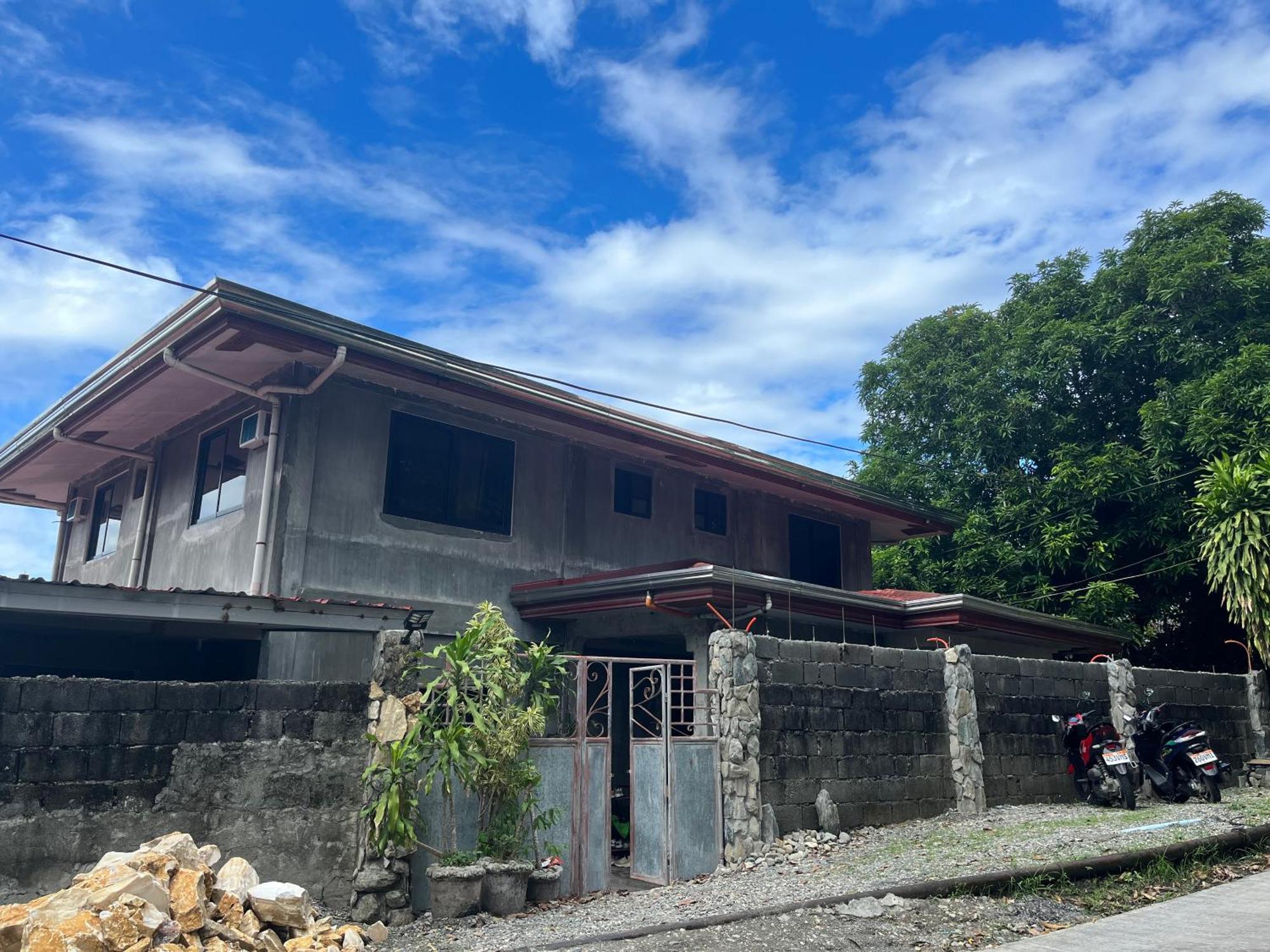 Uncharted Hostel Puerto Galera Ngoại thất bức ảnh
